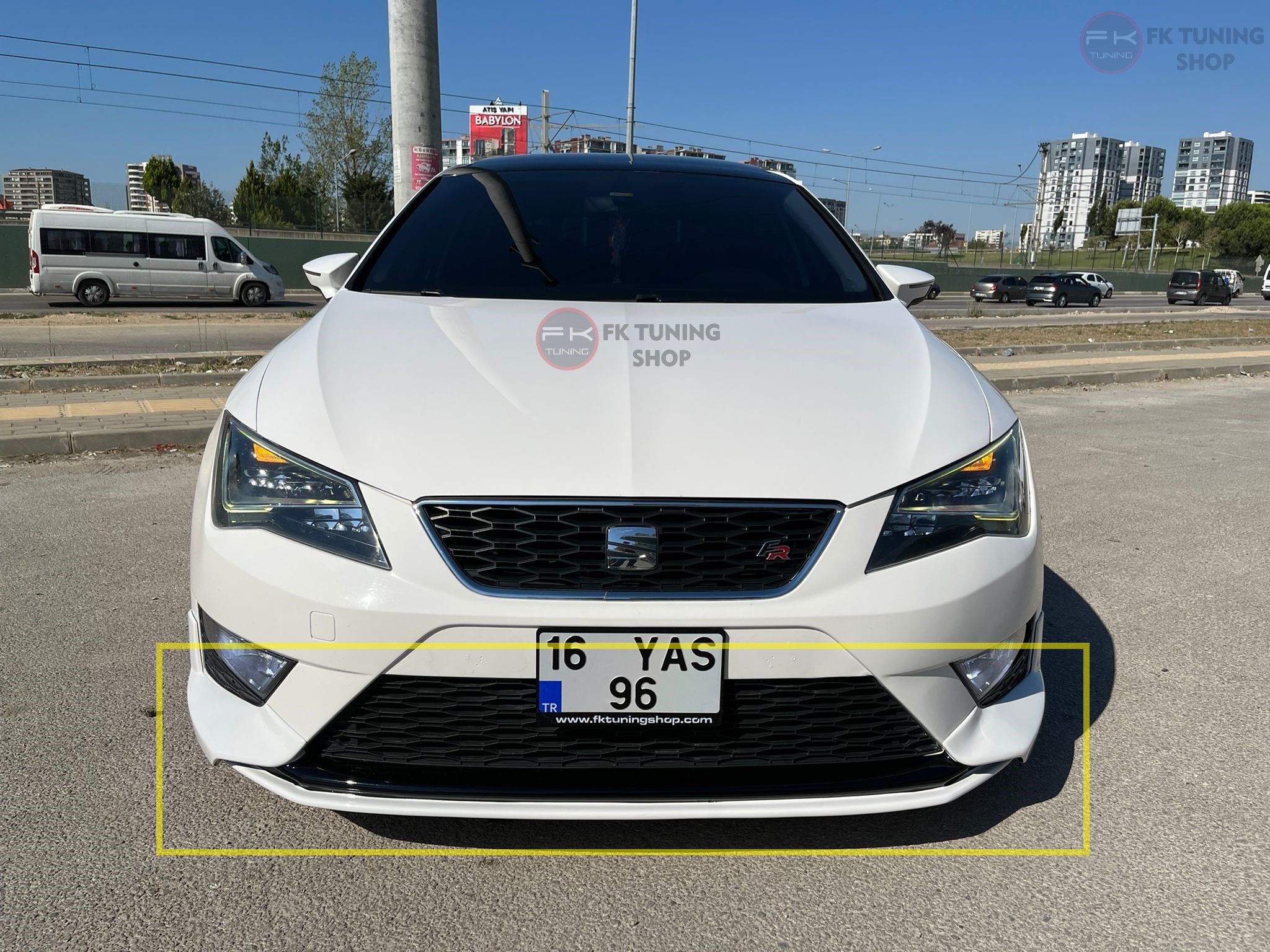 Seat Leon R Dynamic Aero N Tampon Ek Fr Plastik Boyas Z